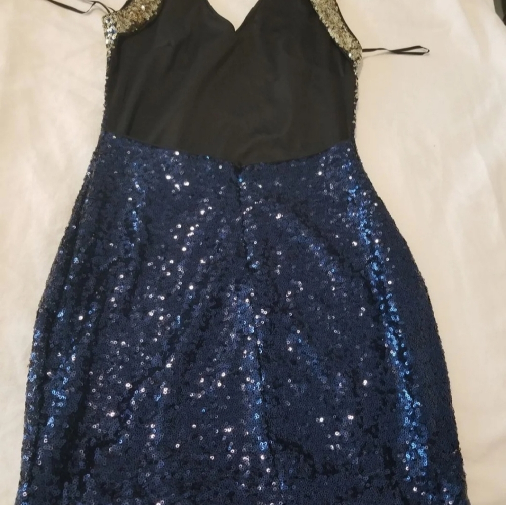 Mini dress